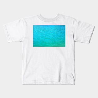 Scene with light blue waters of Gerosa Lake scintillating and radiating Kids T-Shirt